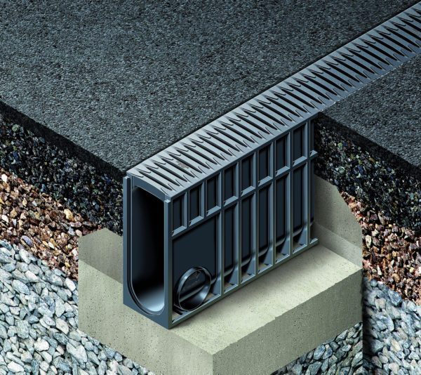 Hauraton RECYFIX® MONOTEC for Heavy Traffic and Commercial Drainage Applications